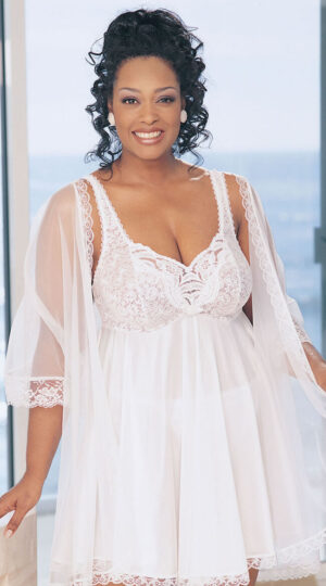 White Babydoll & Robe Set Plus