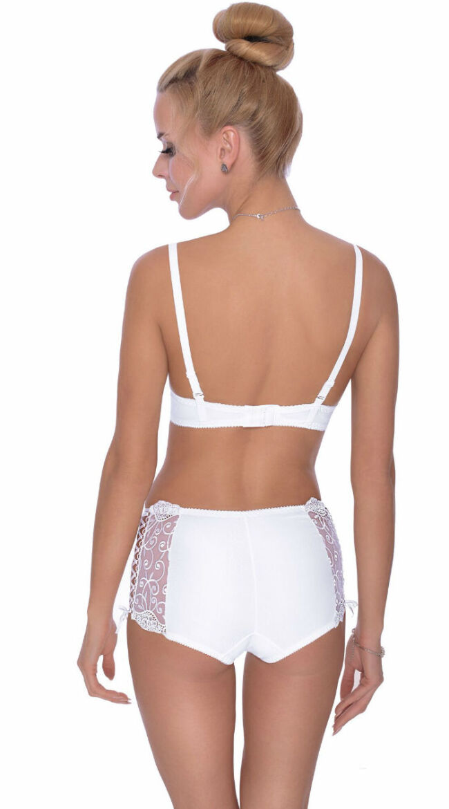 Ginewra Lace Embroidered Short